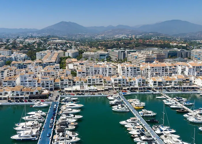 241 Puerto Banus Marbella Front Line