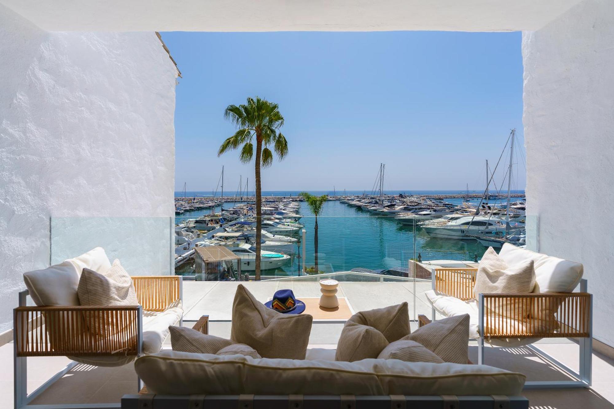 Appartamento 241 Puerto Banus Front Line *